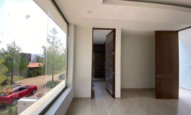 CASA NUEVA EN VENTA ALTOZANO, PRIVADO, SEGURO, VISTA PANORÁMICA, ACABADOS DE LUJ