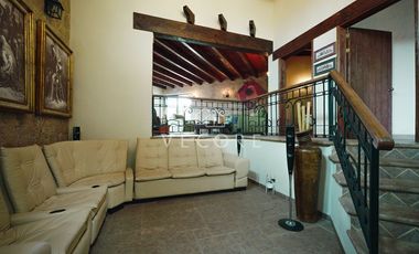 CASA CON TERRAZA EN VENTA EN ACATLÁN DE JUARÉZ, GUADALAJARA
