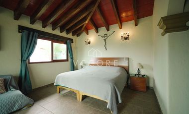 CASA CON TERRAZA EN VENTA EN ACATLÁN DE JUARÉZ, GUADALAJARA