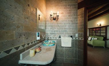 CASA CON TERRAZA EN VENTA EN ACATLÁN DE JUARÉZ, GUADALAJARA
