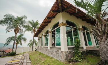 CASA CON TERRAZA EN VENTA EN ACATLÁN DE JUARÉZ, GUADALAJARA