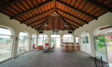 CASA CON TERRAZA EN VENTA EN ACATLÁN DE JUARÉZ, GUADALAJARA