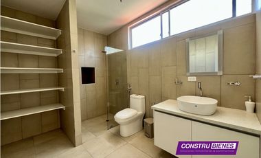 Suite Tipo Loft en Renta – Urb. Mónaco, Barbasquilo - Manta