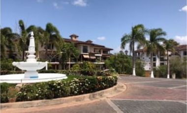 Alquiler de apartamento en Clayton, Embassy club