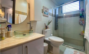 Venta de apartamento en Avenida Balboa, PH Roca Mar