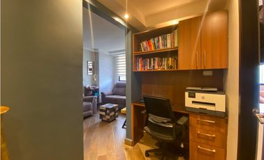 Venta de apartamento en Avenida Balboa, PH Roca Mar