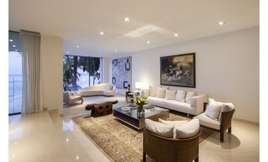 Casa paitilla frente al mar