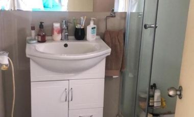 Arrienda casa dos pisos amoblada Plaza Sta  María