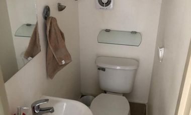Arrienda casa dos pisos amoblada Plaza Sta  María