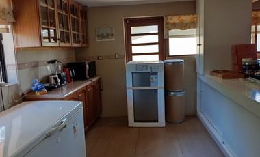 Vende Parcela 5000m2 con 2 casas