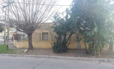 Casa en venta en Quilmes Sur