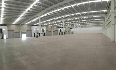 Bodega industrial en Preventa frente al Parque Industrial