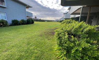 Departamento  duplex primera línea con  vista al mar.