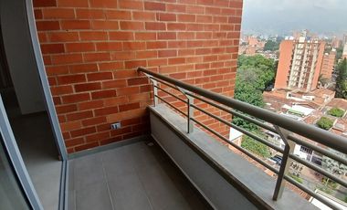APARTAMENTO EN ARRIENDO UBICADO EN MEDELLIN SECTOR LAURELES