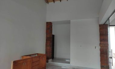LOCAL EN ARRIENDO UBICADO EN MEDELLIN SECTOR BUENOS AIRES
