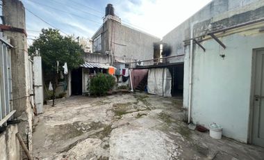 Casa  en Venta Ramos Mejia / La Matanza (A108 7877)