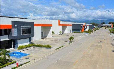VENTA OFIBODEGA 360M2 ZONA FRANCA PANAPARK