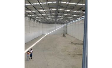 ARRIENDO BODEGA