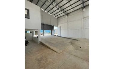 ARRIENDO BODEGA