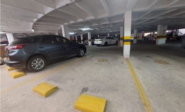 Vendo  Apto B/ La Castellana .