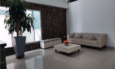 Vendo  Apto B/ La Castellana .