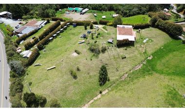 SE ARRIENDA CASA/LOTE RESTAURANTE ALTO LAS PALMAS / 8000 m²