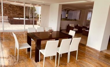 Casa en Venta en el Alto del Poblado Medellín
