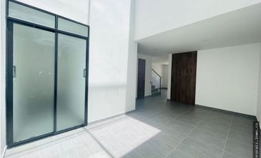 VENTA CASA 147 mts2 LA CEJA SECTOR DEL VALLES - D