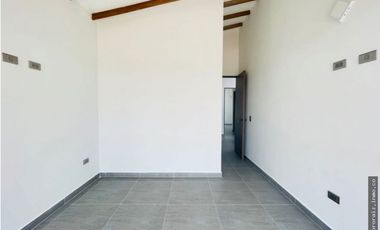 VENTA CASA 147 mts2 LA CEJA SECTOR DEL VALLES - D