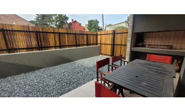 Departamento 3 Amb con patio y Garage A estrenar