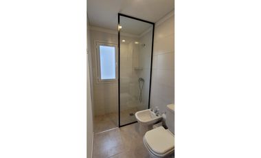 Departamento 3 Amb con patio y Garage A estrenar