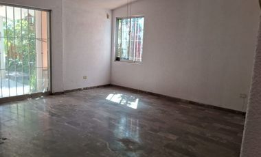 Casa Sola en Burgos Temixco - CRB-1155-Cs