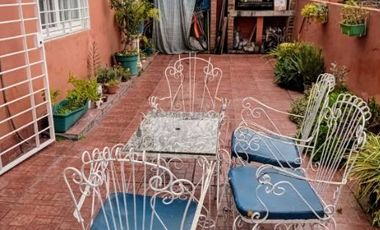 Casa PH en venta en Moron Sur