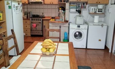 Casa PH en venta en Moron Sur