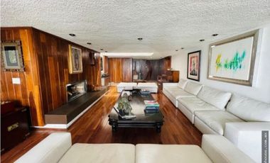 Casa en venta en Lomas de Tecamachalco
