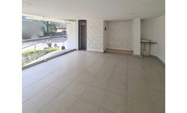 Local para la venta en Copacabana