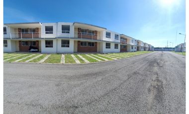Departamentos dúplex en venta en conjunto zona Col. San Ramón, Puebla.