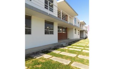 Departamentos dúplex en venta en conjunto zona Col. San Ramón, Puebla.