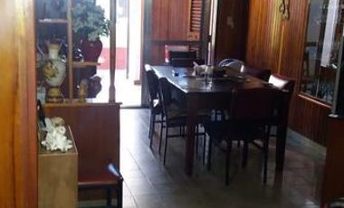 VENTA LOCAL C/2 CASAS DE 3 Y 4 AMB. S/AV. GAONA  MUY BUEN ESTADO