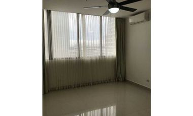 Venta de apartamento en Costa del Este, PH Brisa Marina