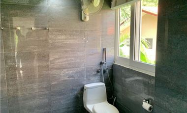 Se vende increíble casa en Camino de Cruces. (MM)