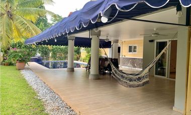 Se vende increíble casa en Camino de Cruces. (MM)