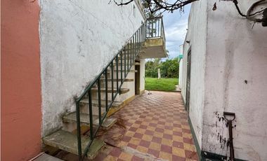 Vendo Locales y Departamentos en 1° de Mayo, Entre Ríos.