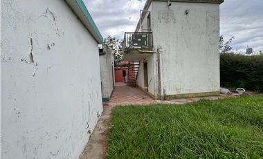 Vendo Locales y Departamentos en 1° de Mayo, Entre Ríos.