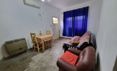 Casa PH en venta en Barrio Luna