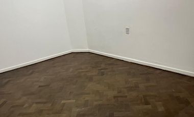 Departamento en alquiler en La Tablada
