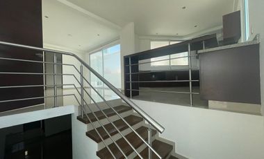 CASA  RENTA NUEVA * 5 RECAMARAS Y SOTANO - FRACC. SENDERO  * ALVARADO * VERACRUZ