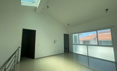 CASA  RENTA NUEVA * 5 RECAMARAS Y SOTANO - FRACC. SENDERO  * ALVARADO * VERACRUZ