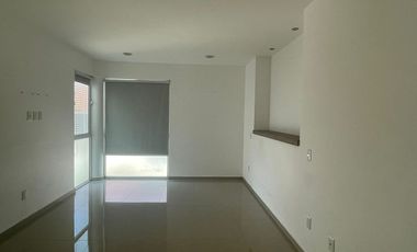 CASA  RENTA NUEVA * 5 RECAMARAS Y SOTANO - FRACC. SENDERO  * ALVARADO * VERACRUZ