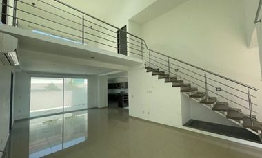CASA  RENTA NUEVA * 5 RECAMARAS Y SOTANO - FRACC. SENDERO  * ALVARADO * VERACRUZ